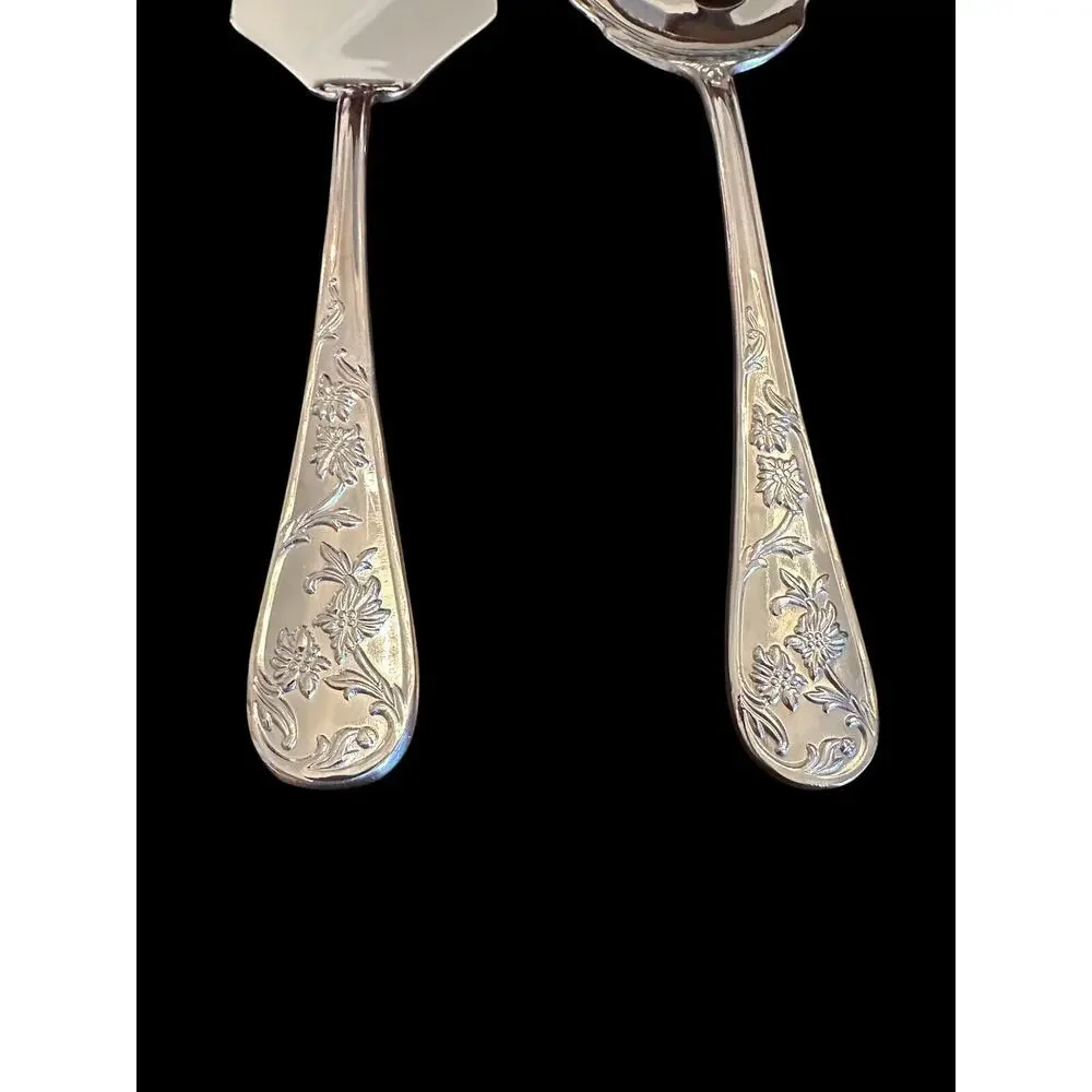 VTG Reed & Barton Stainless Serving Set Of 2 Queen’s Garden Discontinued (BB)